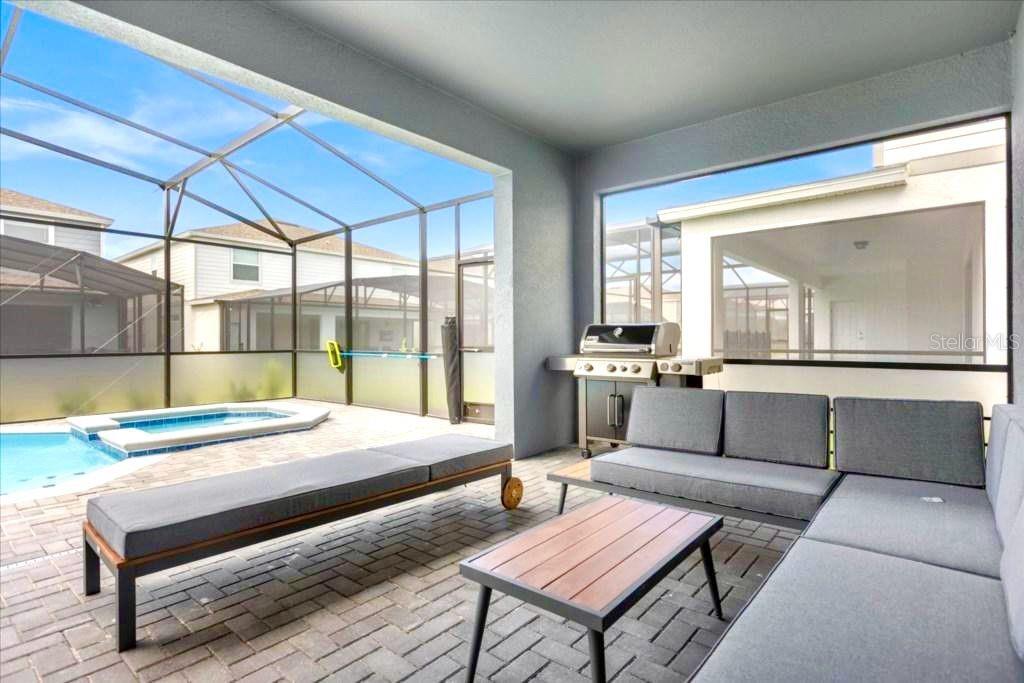 WINDSOR ISLAND RESIDENCE PH 3 - Residential
