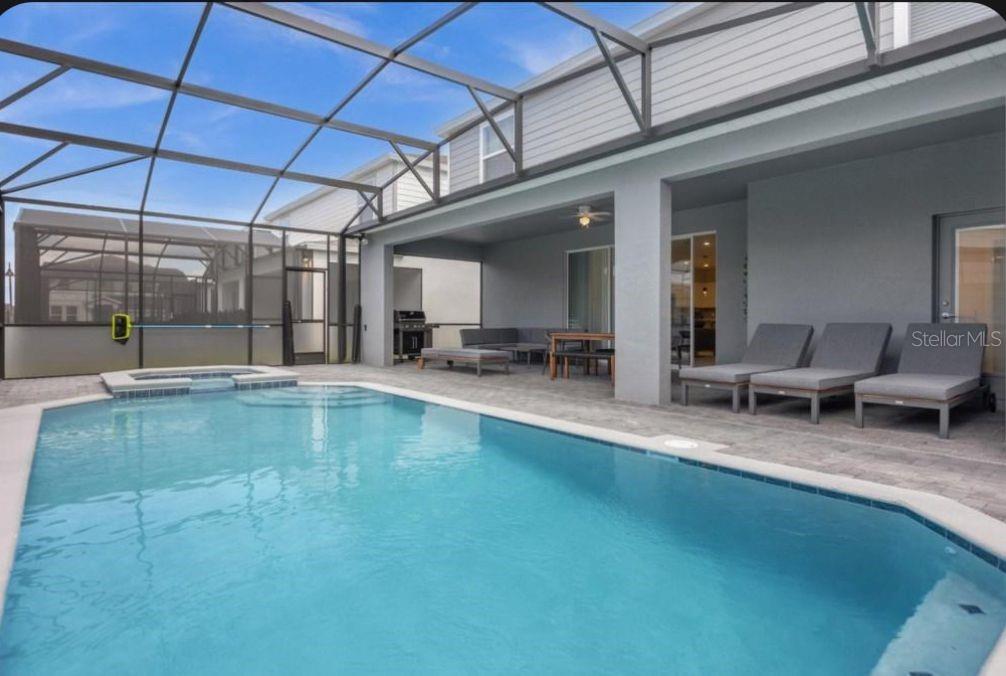 WINDSOR ISLAND RESIDENCE PH 3 - Residential