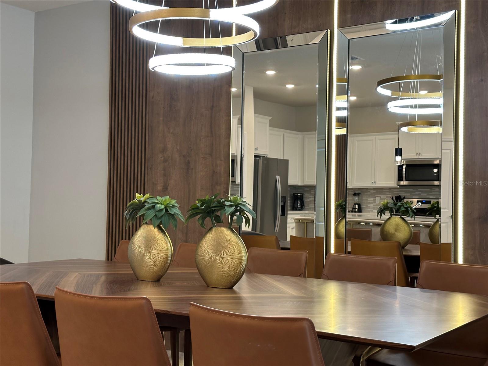 WINDSOR ISLAND RESIDENCE PH 3 - Residential