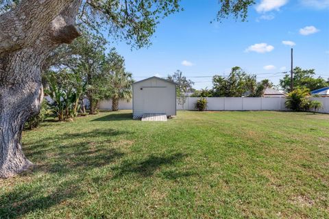 A home in PORT CHARLOTTE