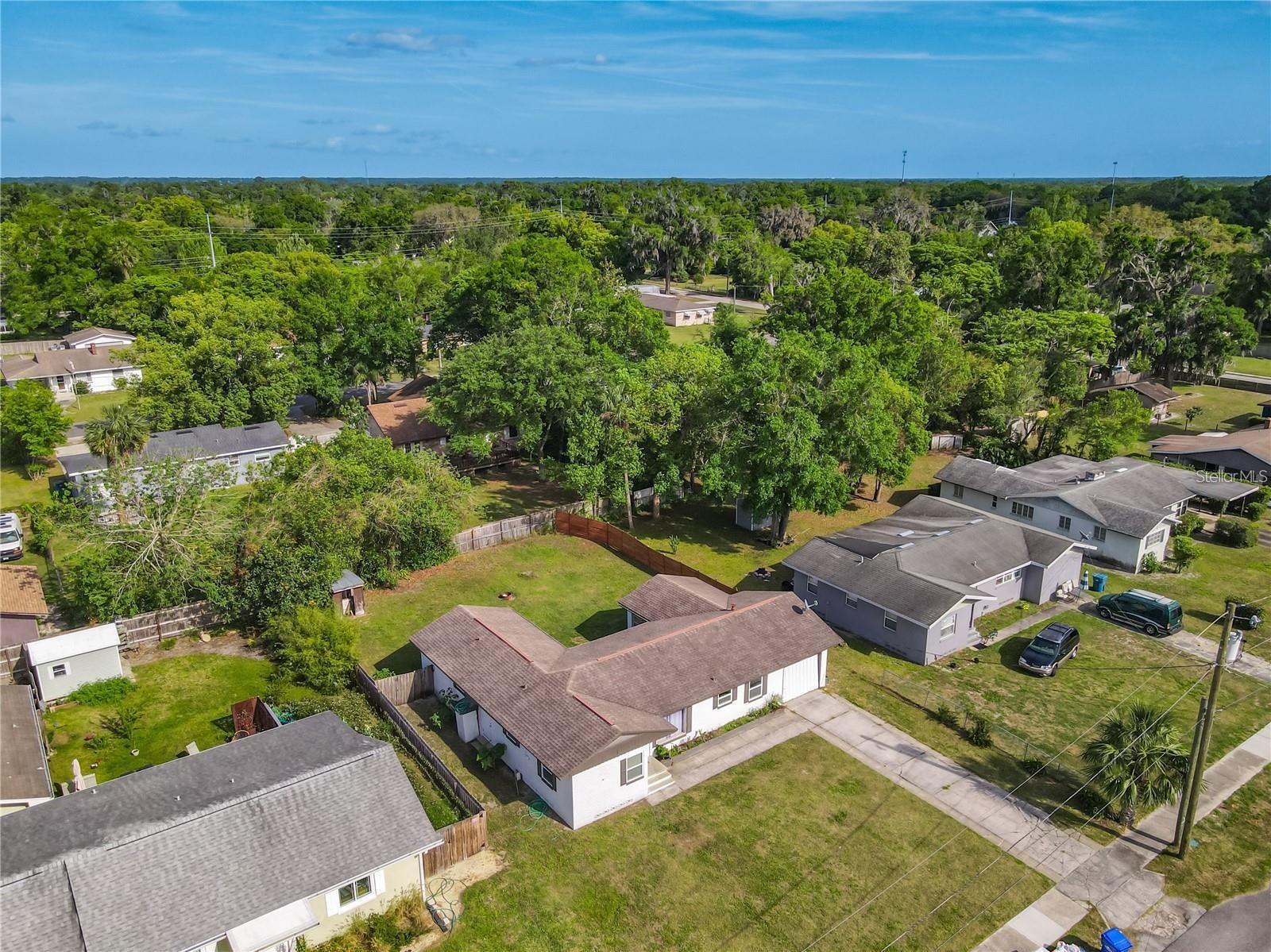 LASBURYS ADD SUNSET TERRACE - Residential