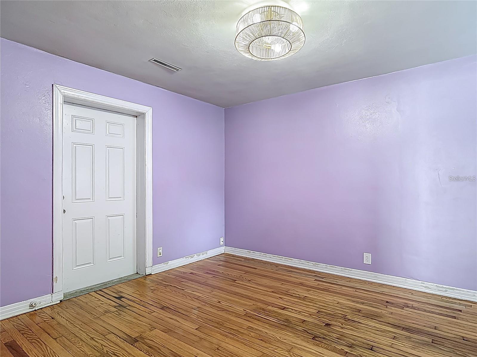 LASBURYS ADD SUNSET TERRACE - Residential