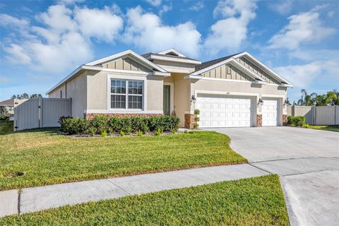 A home in APOPKA