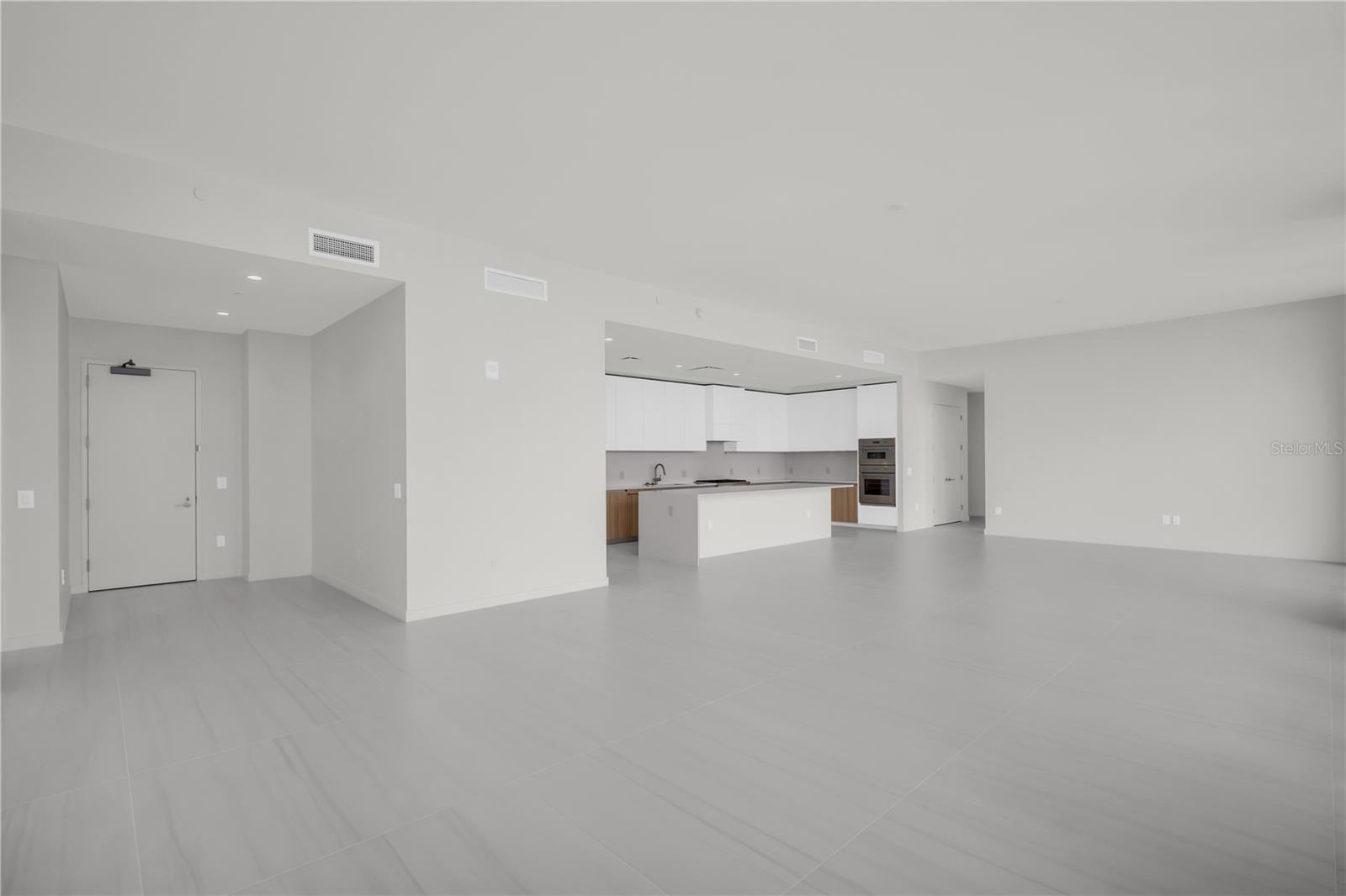 400 CENTRAL - Residential