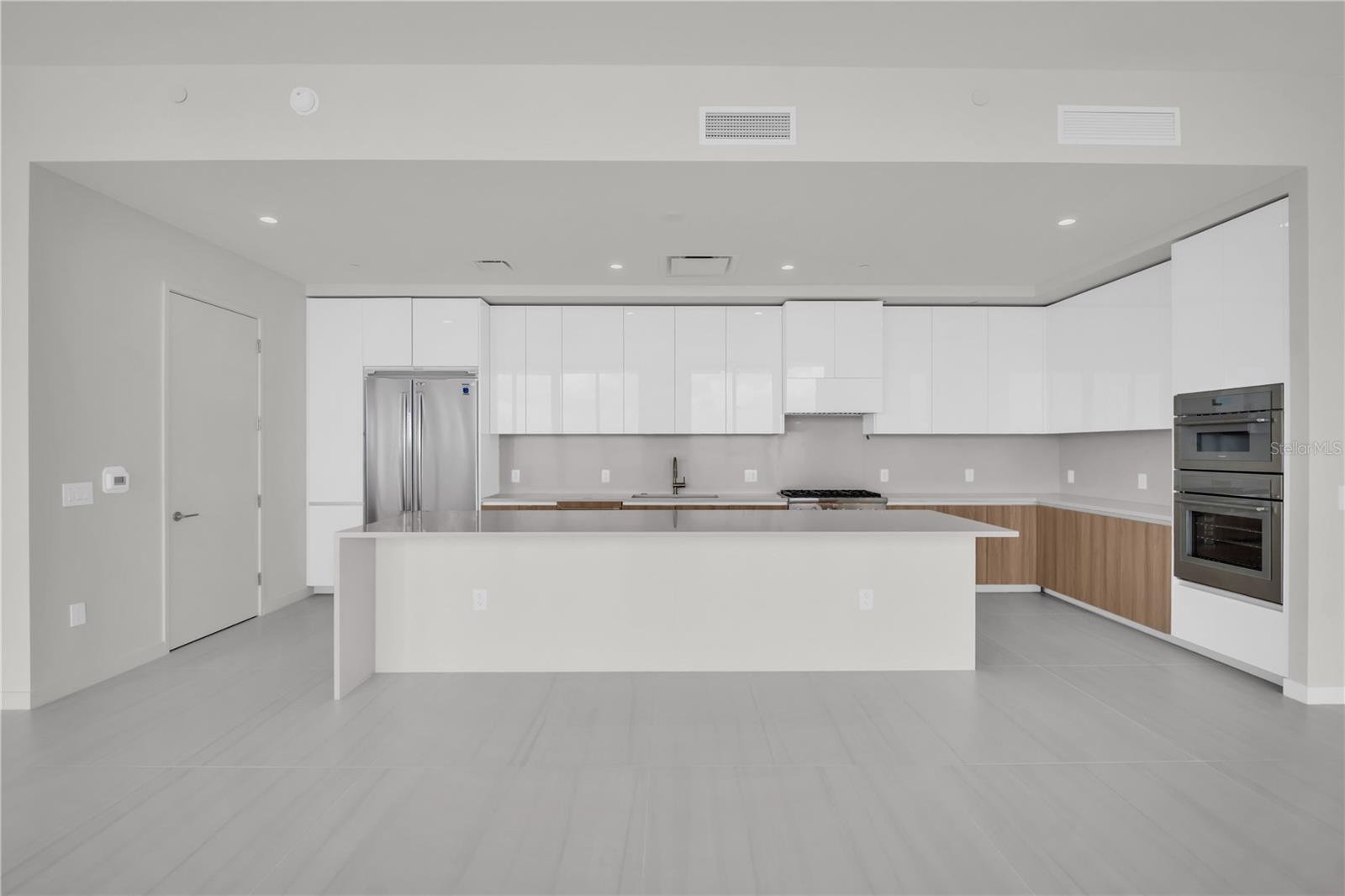 400 CENTRAL - Residential