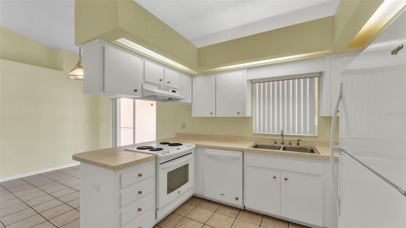 TANGERINE TRAILS - Residential