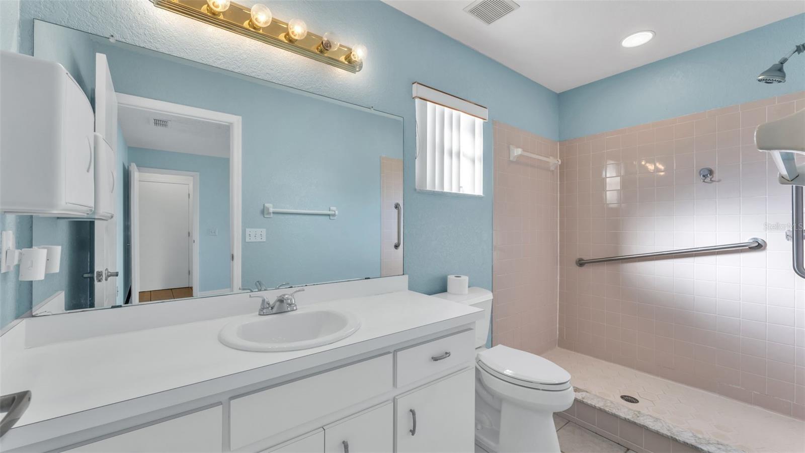 TANGERINE TRAILS - Residential