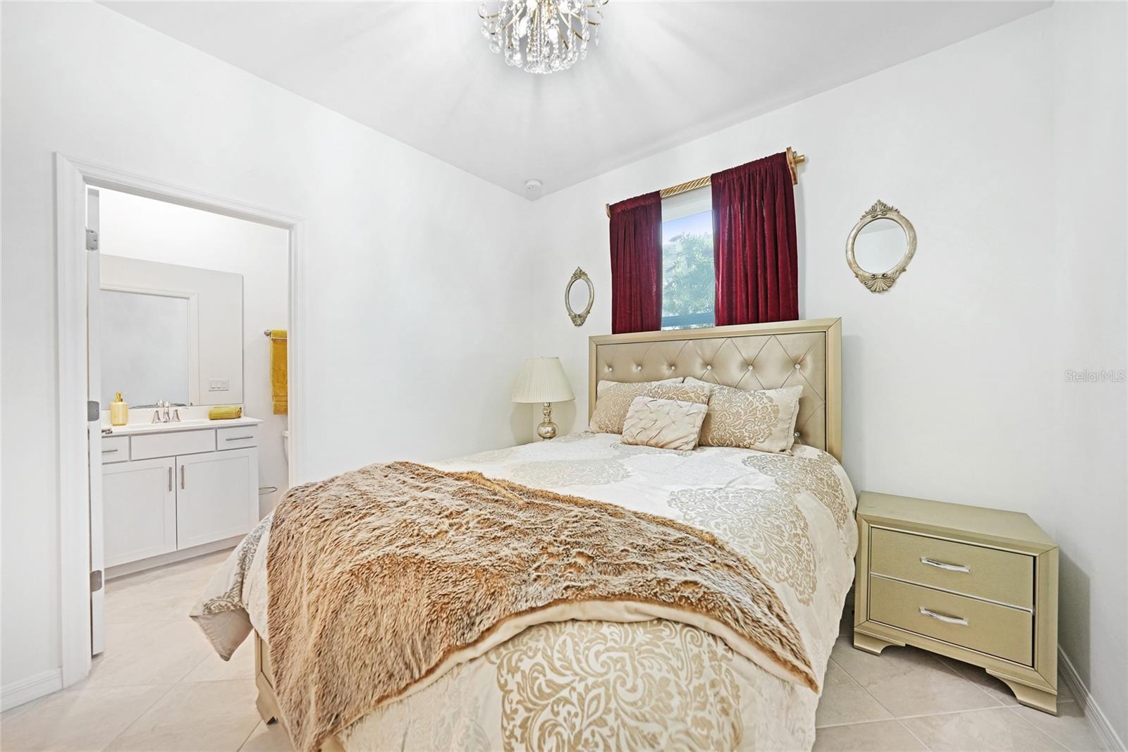 ANTIGUA/WELLEN PARK - Residential
