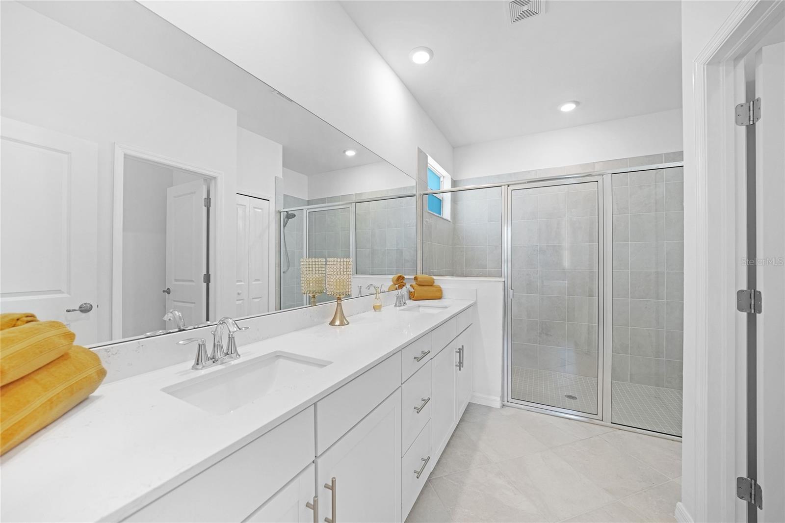 ANTIGUA/WELLEN PARK - Residential