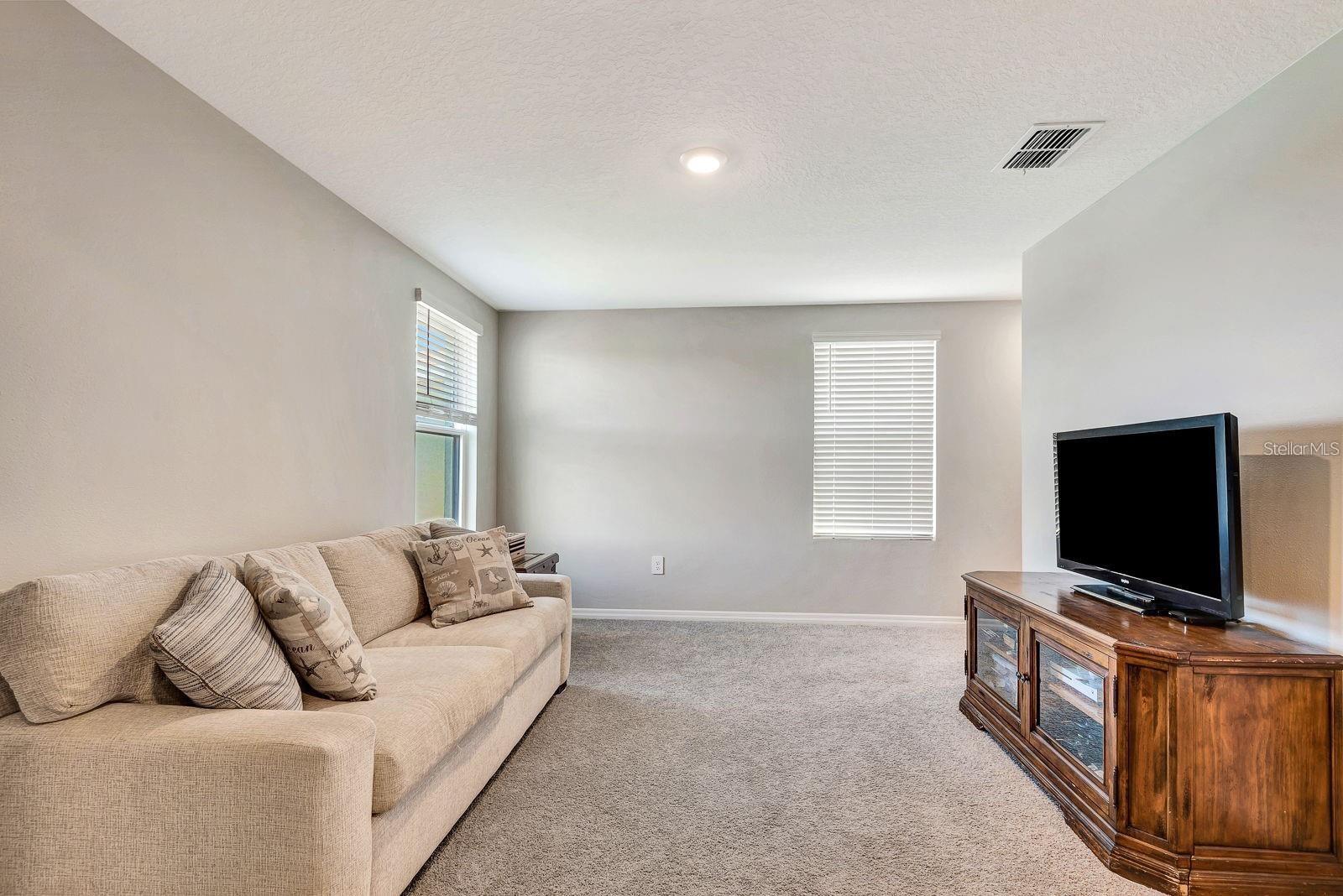 EVERGREEN PH I - Residential Lease