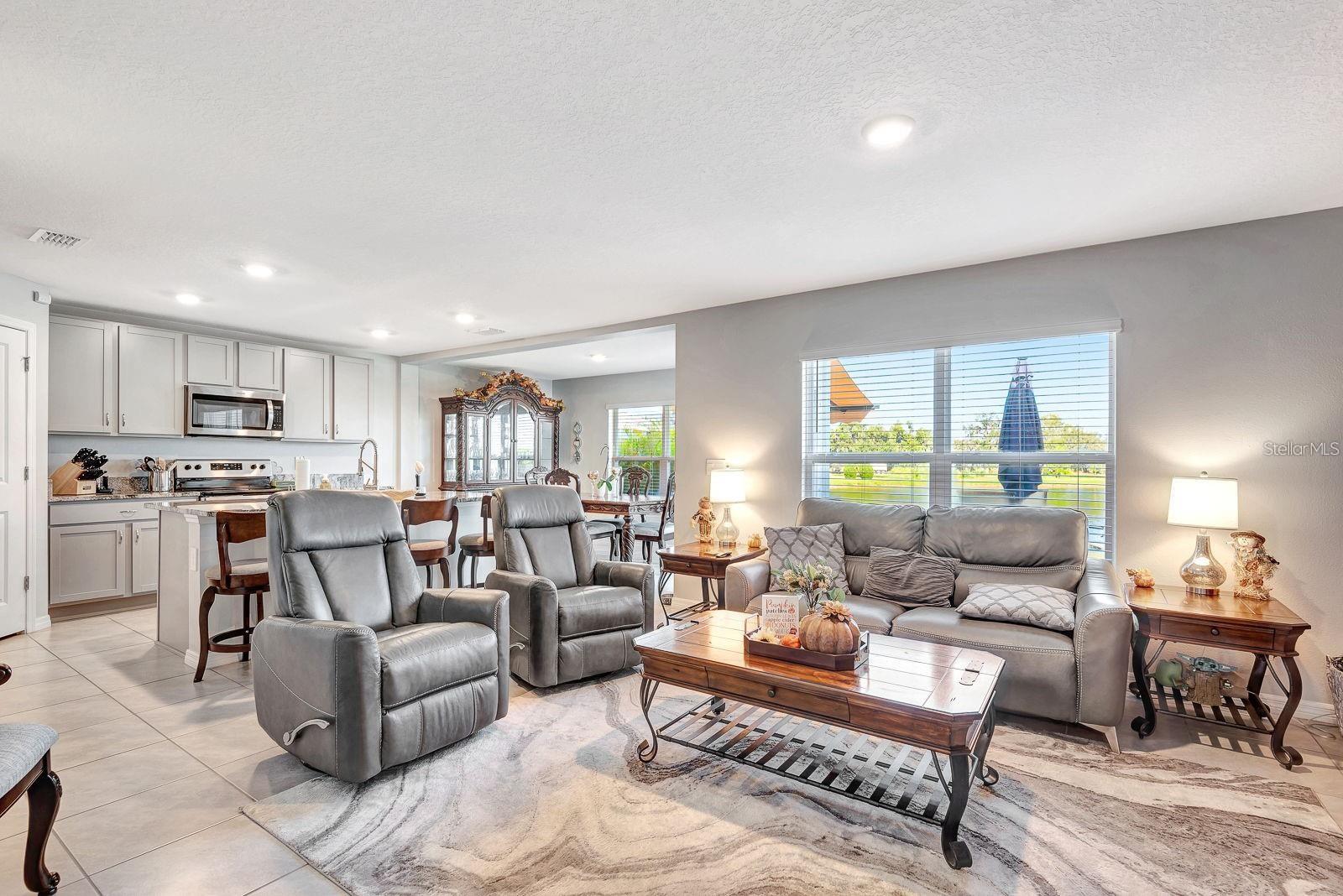 EVERGREEN PH I - Residential Lease