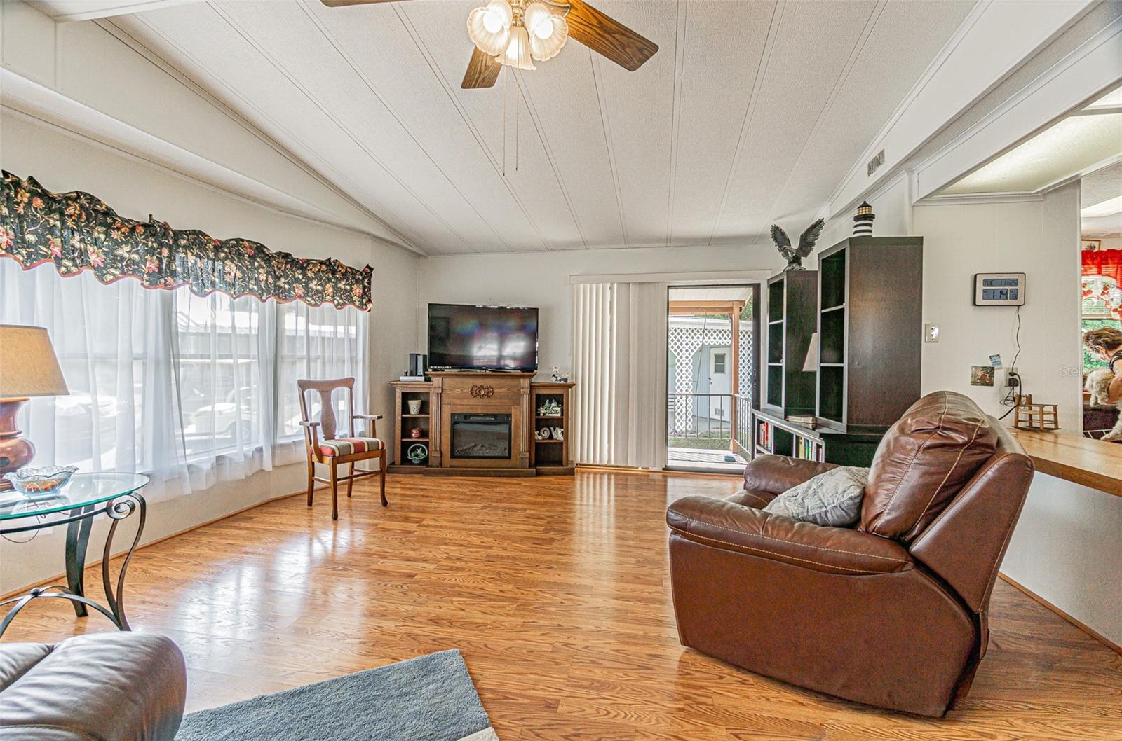 GEM ESTATES - Residential