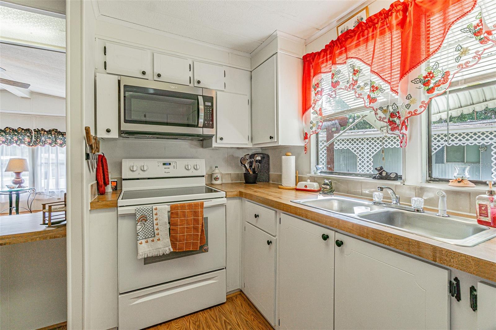 GEM ESTATES - Residential