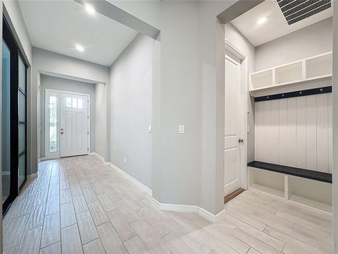 Tiny photo for 2697 Hilltop Road, Clermont, FL 34711 (MLS # G5105300)