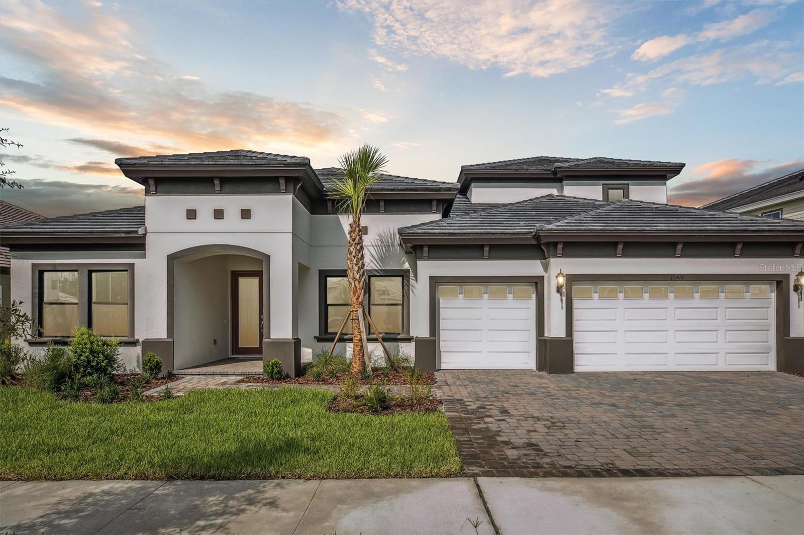 TWO RIVERS - Residential