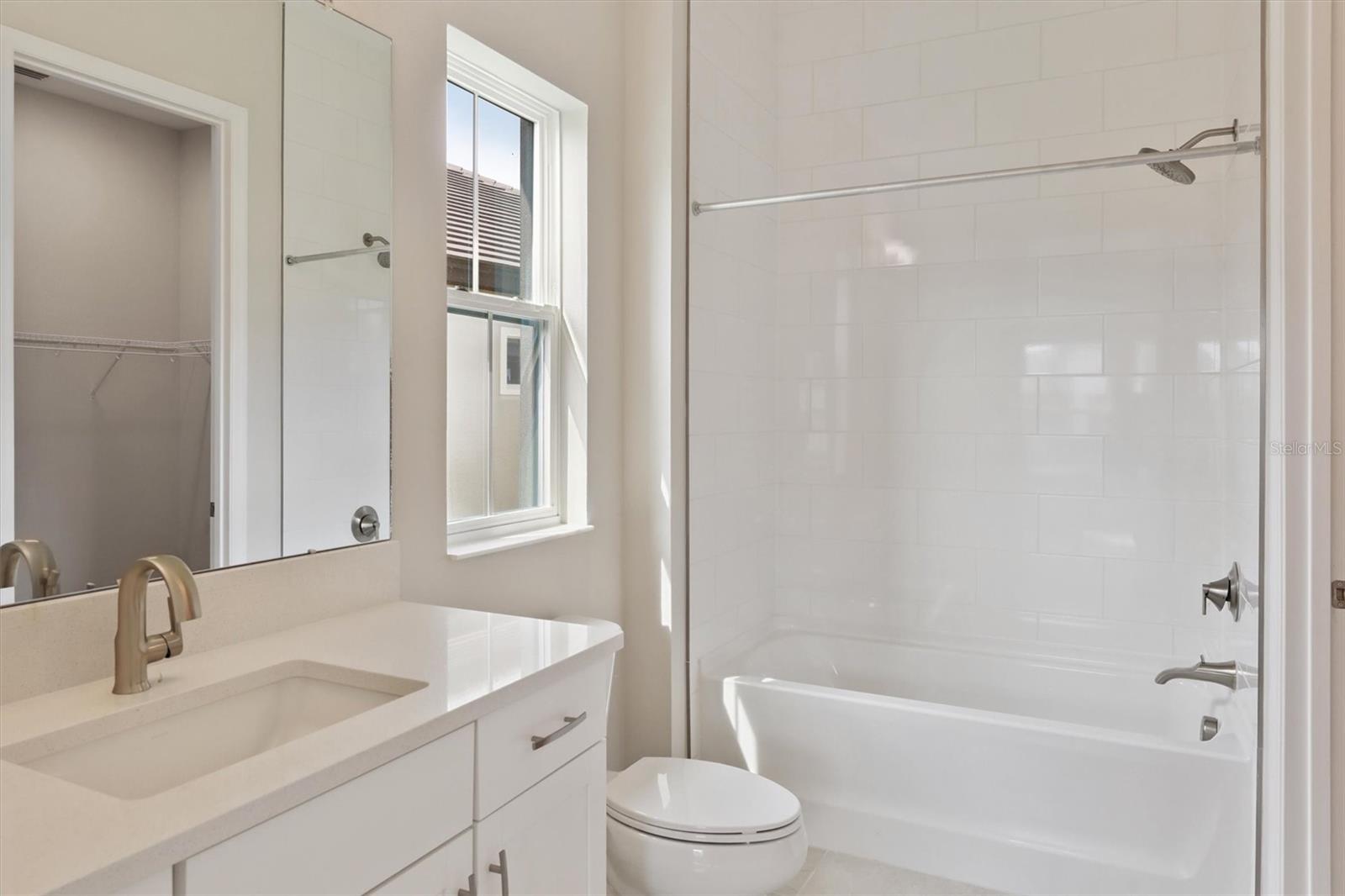 TWO RIVERS - Residential