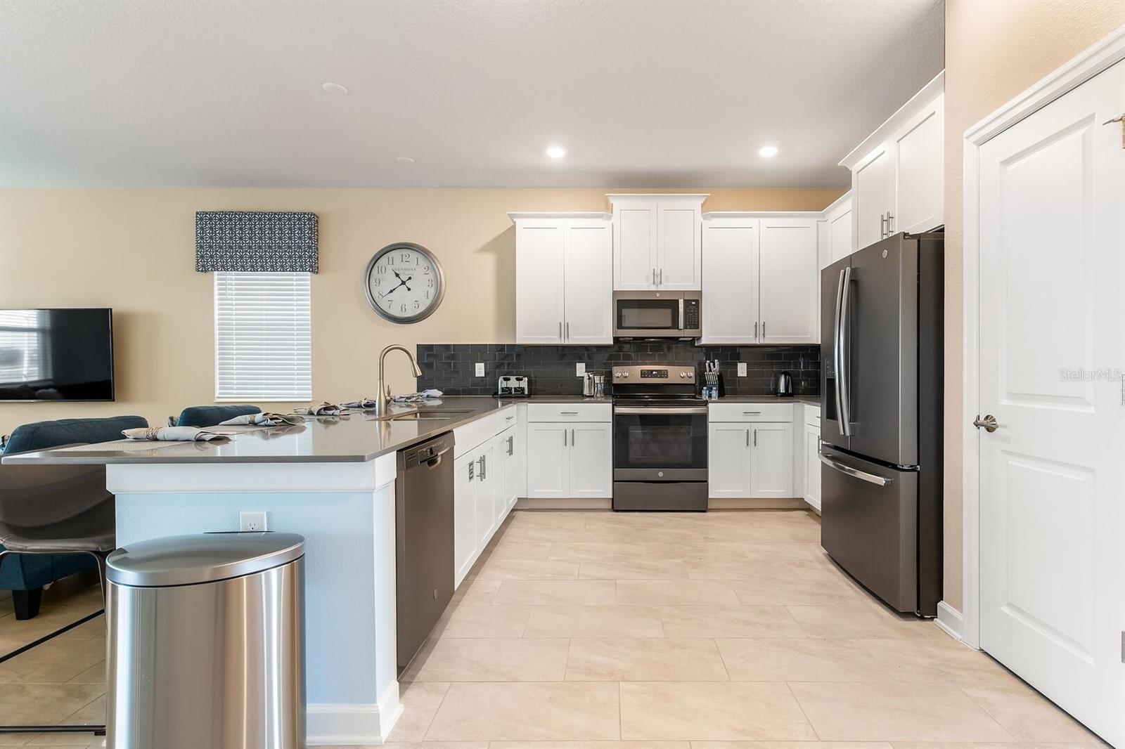 STONEYBROOK SOUTH NORTH PRCL PH - Residential