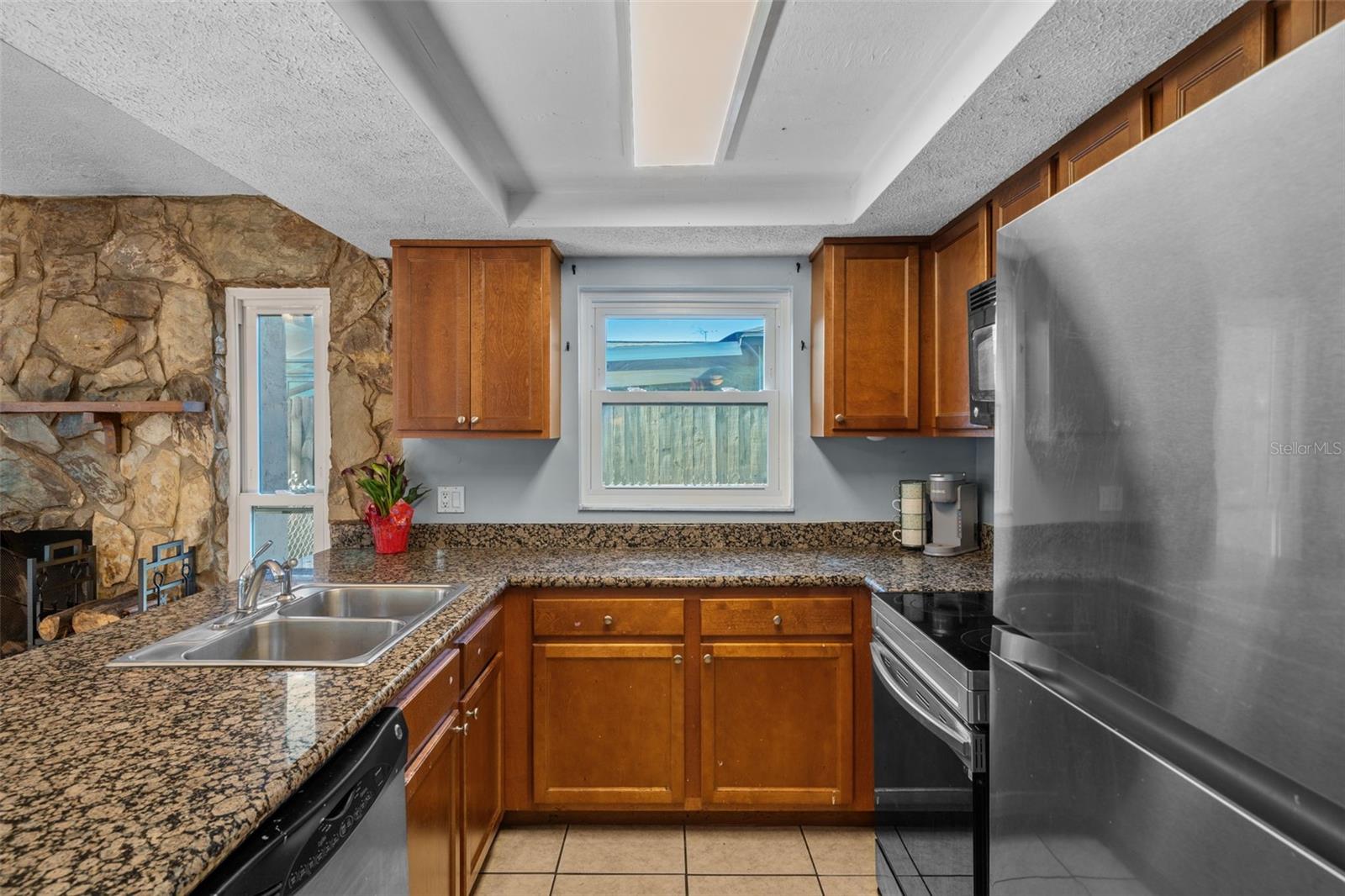 SHADOW RIDGE - Residential