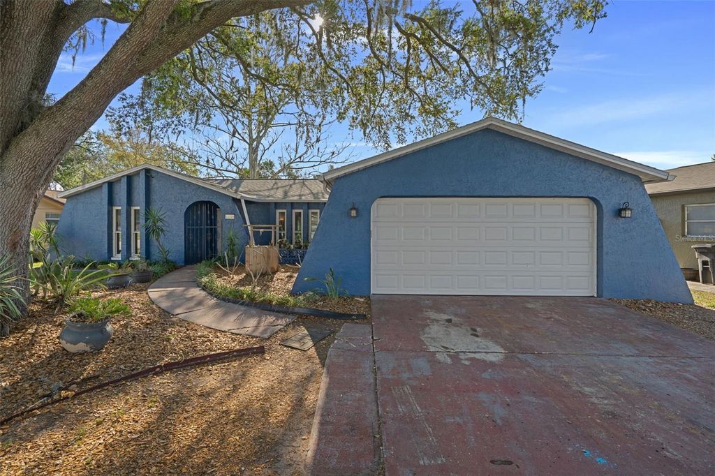 Photo of 12728 Buckhorn Drive, Hudson, FL 34669 (MLS # TB8486375)