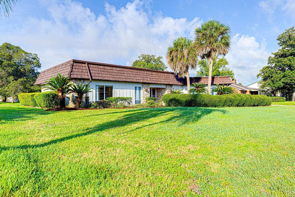 8998 CRICHTON WOOD DRIVE