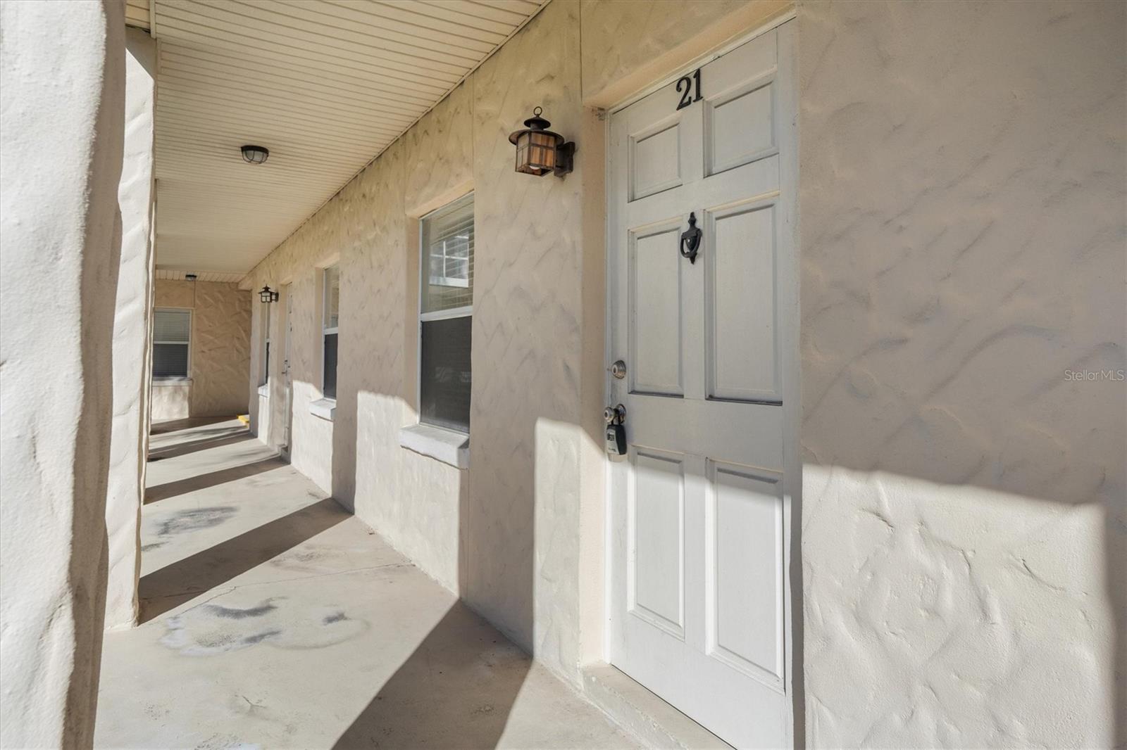 225 E NEW HAMPSHIRE STREET 21