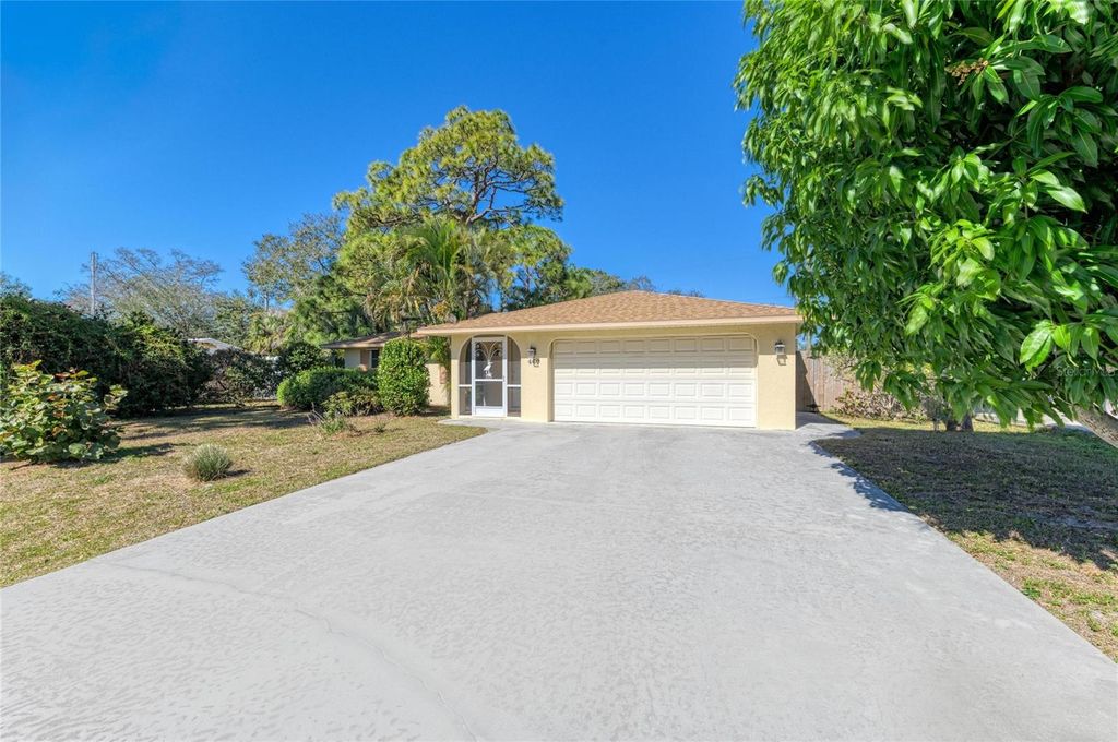 Photo of 460 Grant Road, Venice, FL 34293 (MLS # N6142699)
