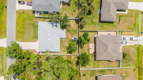 A home in NORTH PORT