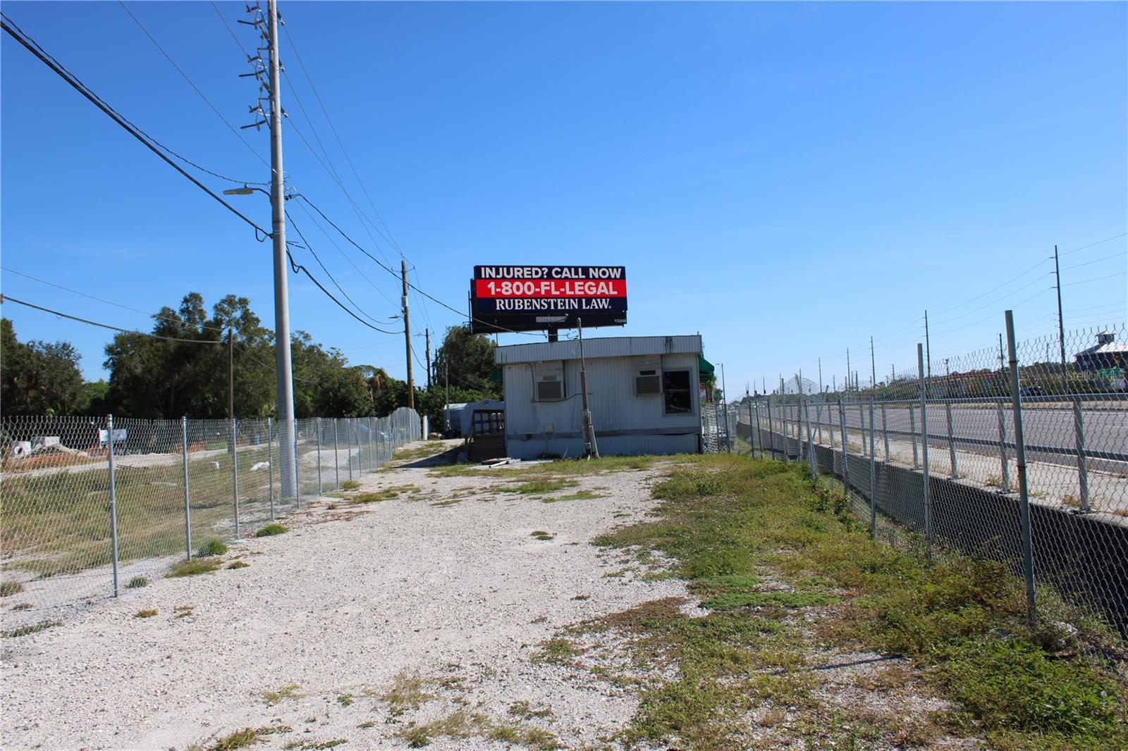 BOLLES SUB 19 & 302 - Commercial Lease