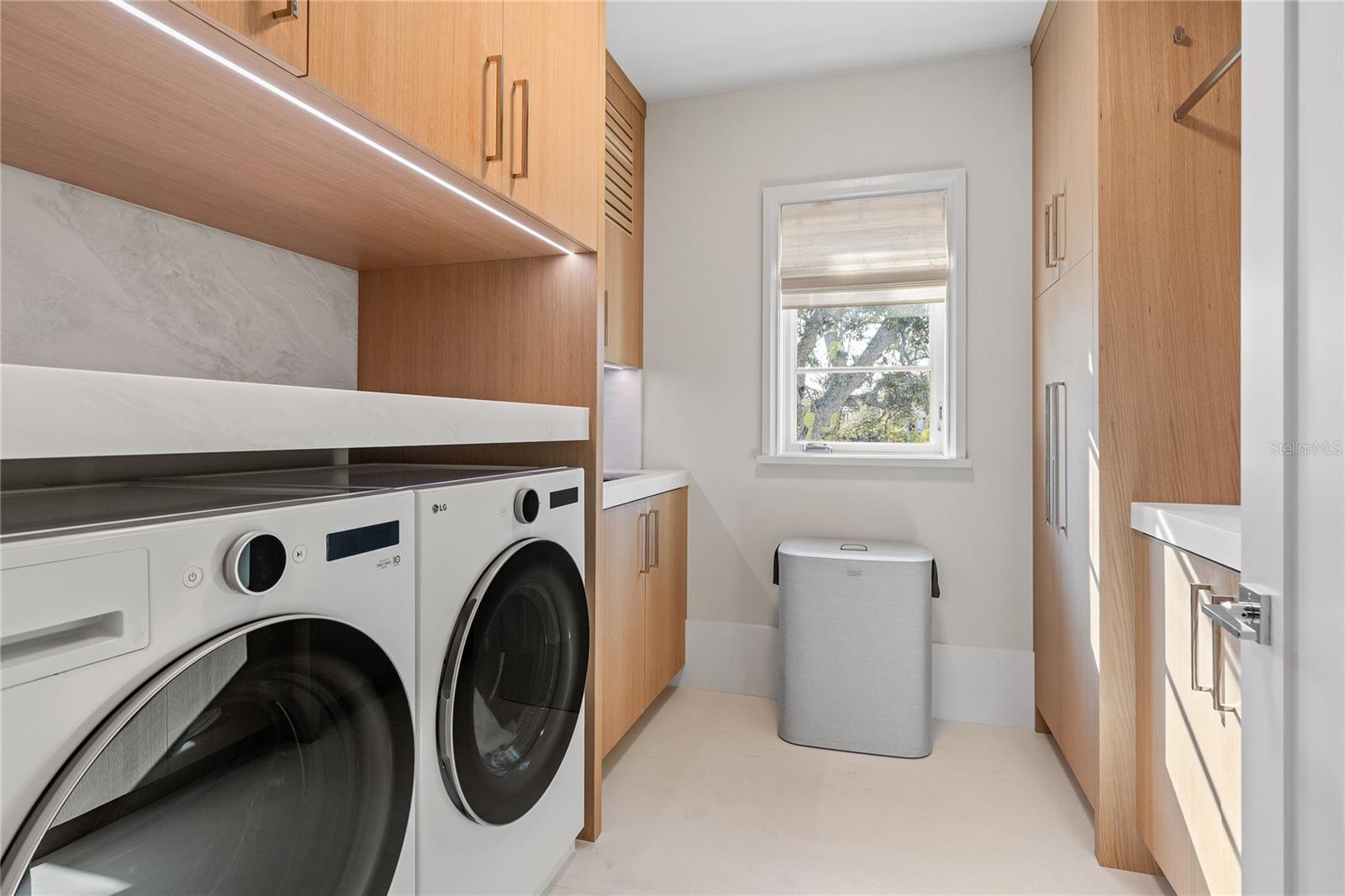 SNELL ISLE BRIGHTWATERS SEC 1 REP - Residential