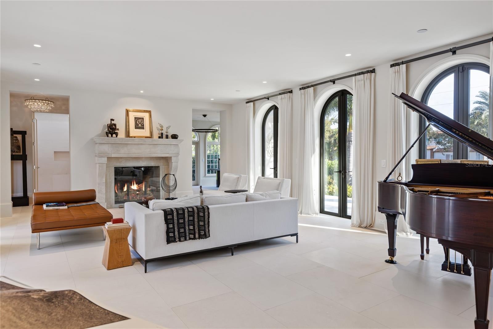 SNELL ISLE BRIGHTWATERS SEC 1 REP - Residential