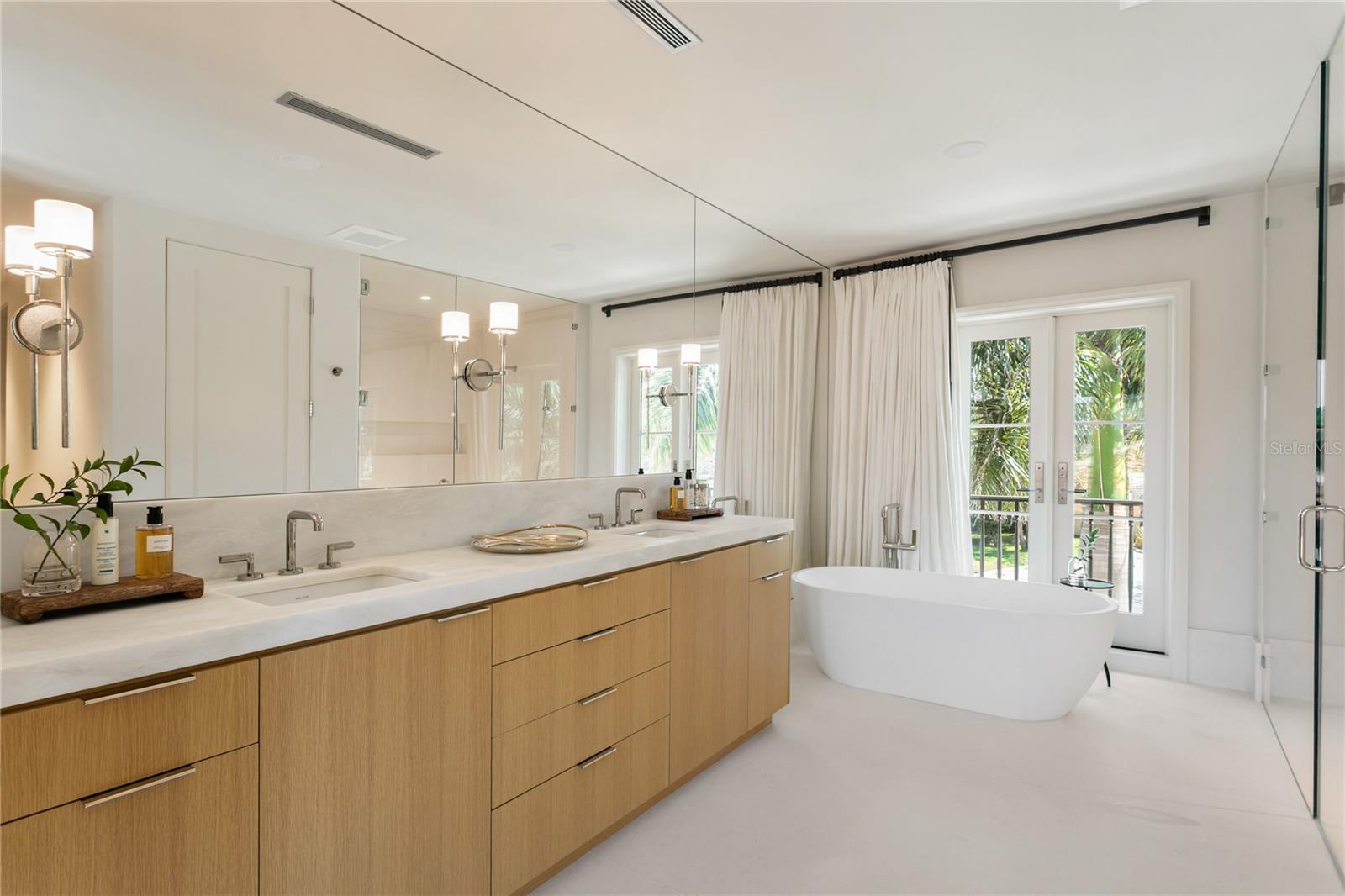 SNELL ISLE BRIGHTWATERS SEC 1 REP - Residential