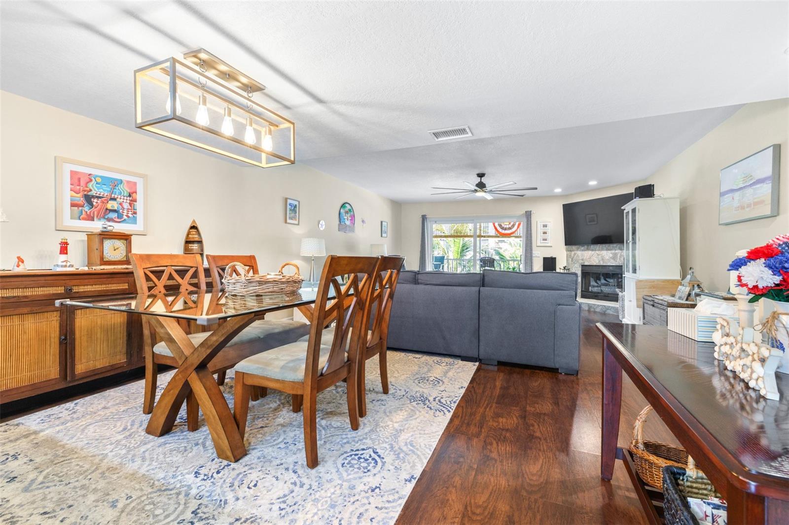 751 PINELLAS BAYWAY S 208