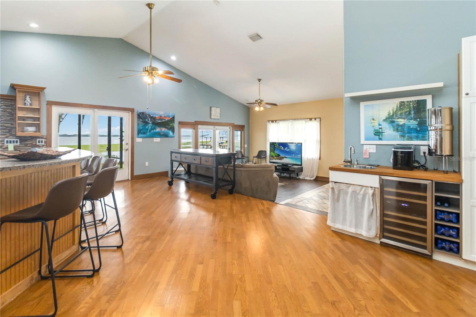 ACREAGE & UNREC - Residential