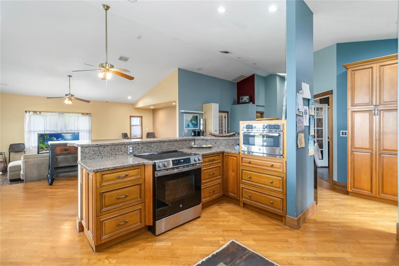 ACREAGE & UNREC - Residential
