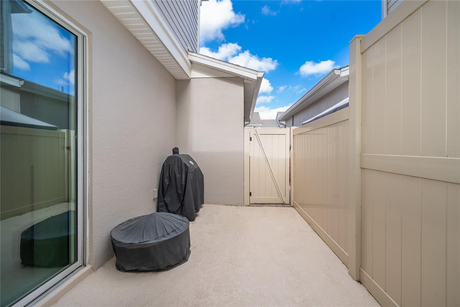 VINEYARDS/HORIZONS WEST PH 4 - Residential