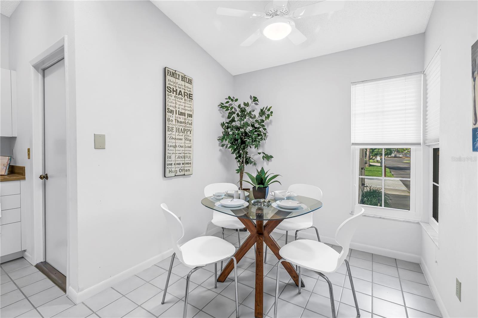 RIVIERA BAY SECOND ADD PT REP & ADD - Residential