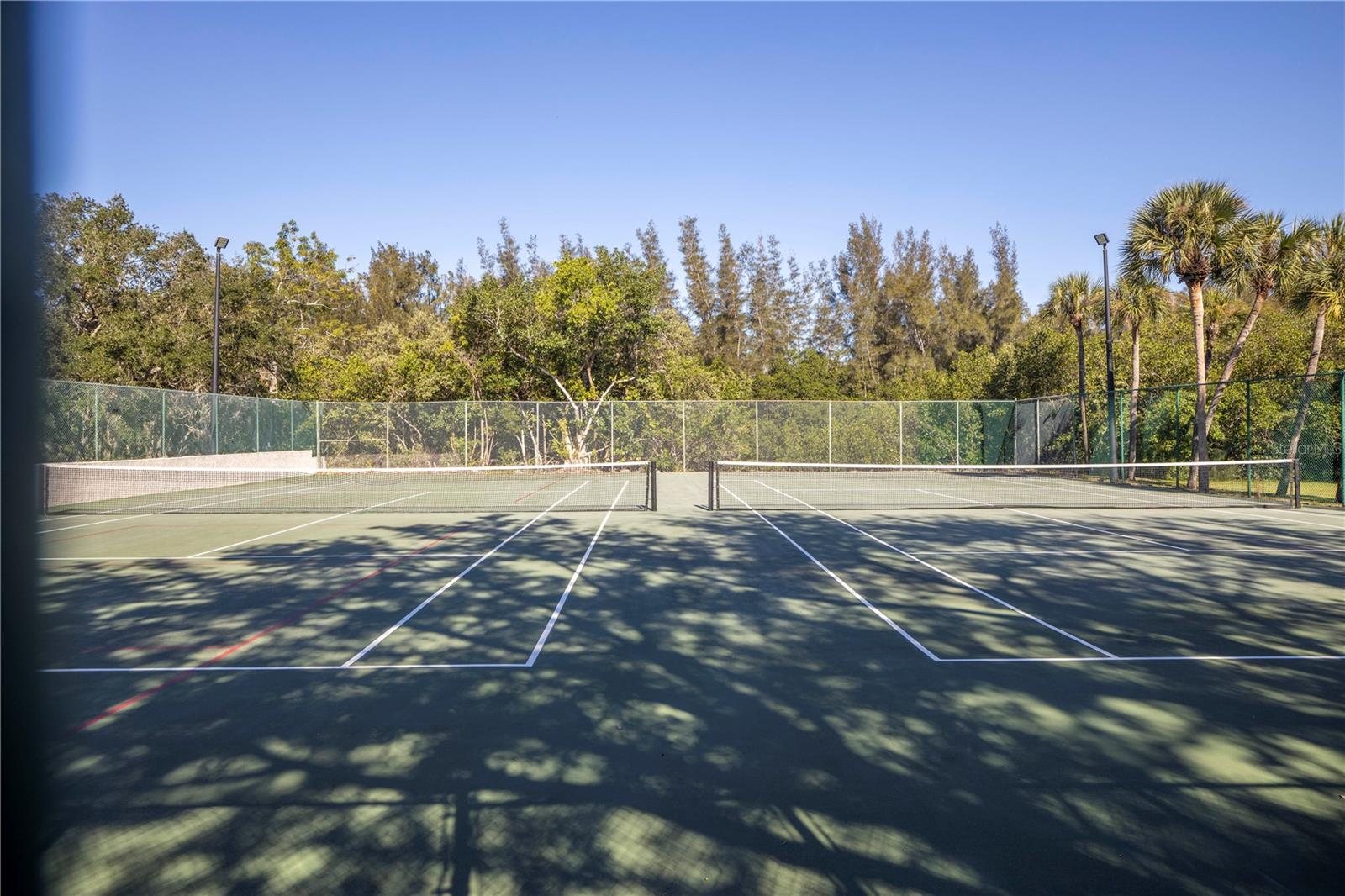 RIVIERA BAY SECOND ADD PT REP & ADD - Residential