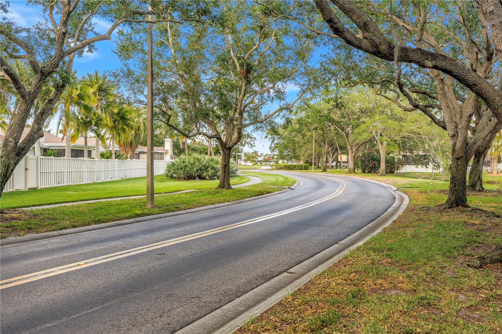RIVIERA BAY SECOND ADD PT REP & ADD - Residential