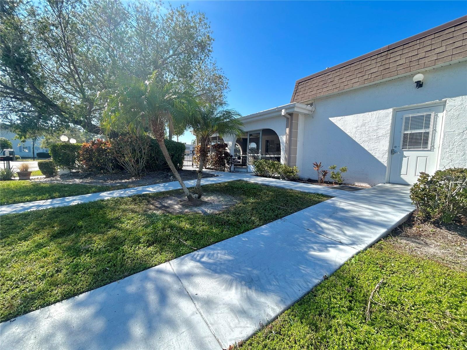 TRADEWINDS CONDO - Residential