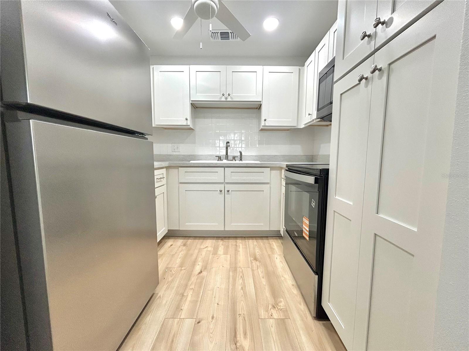 TRADEWINDS CONDO - Residential