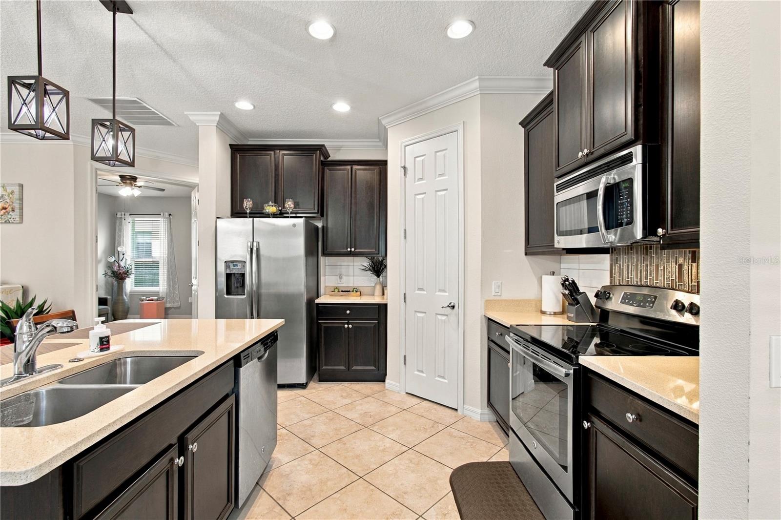 814 SHADY CANYON WAY