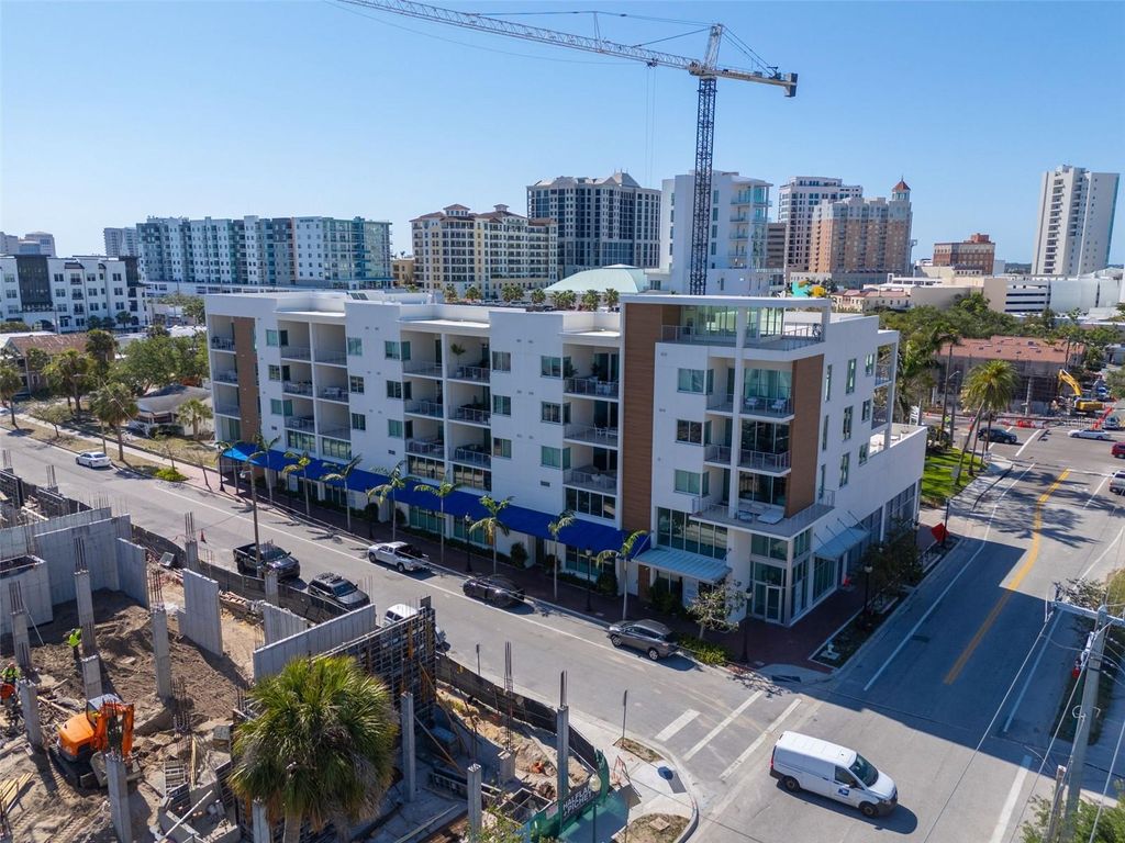 Photo of 332 Cocoanut Avenue #505, Sarasota, FL 34236 (MLS # TB8377147)