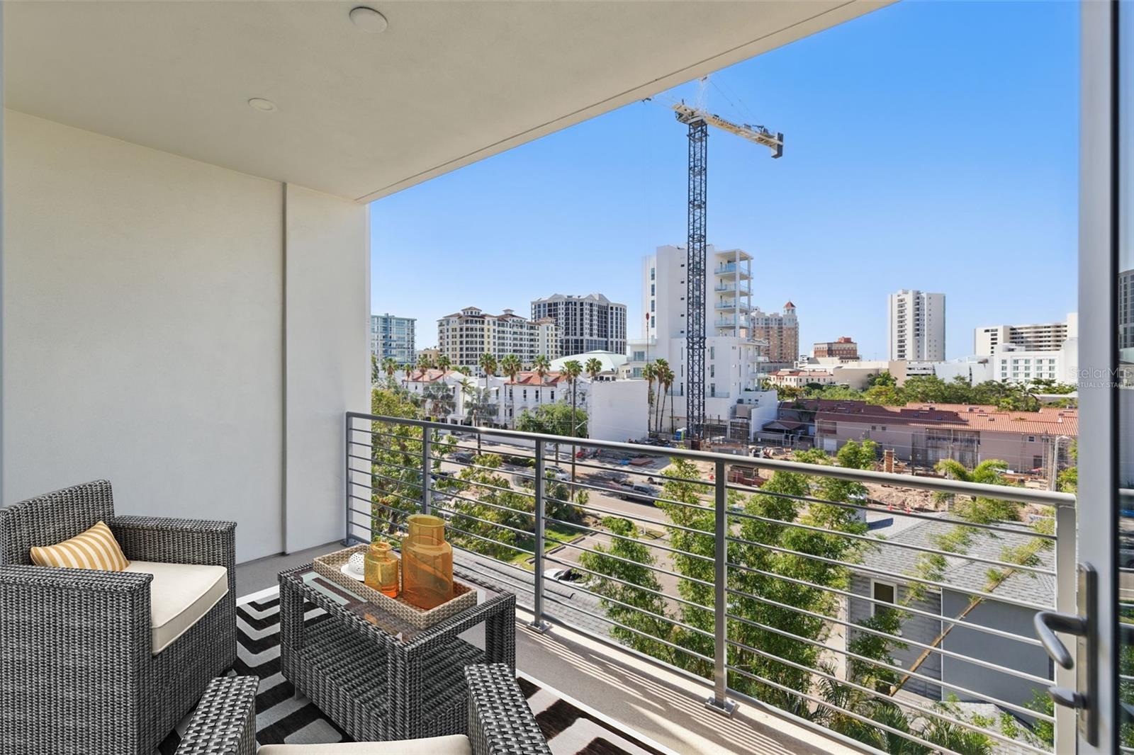 332 COCOANUT - Residential
