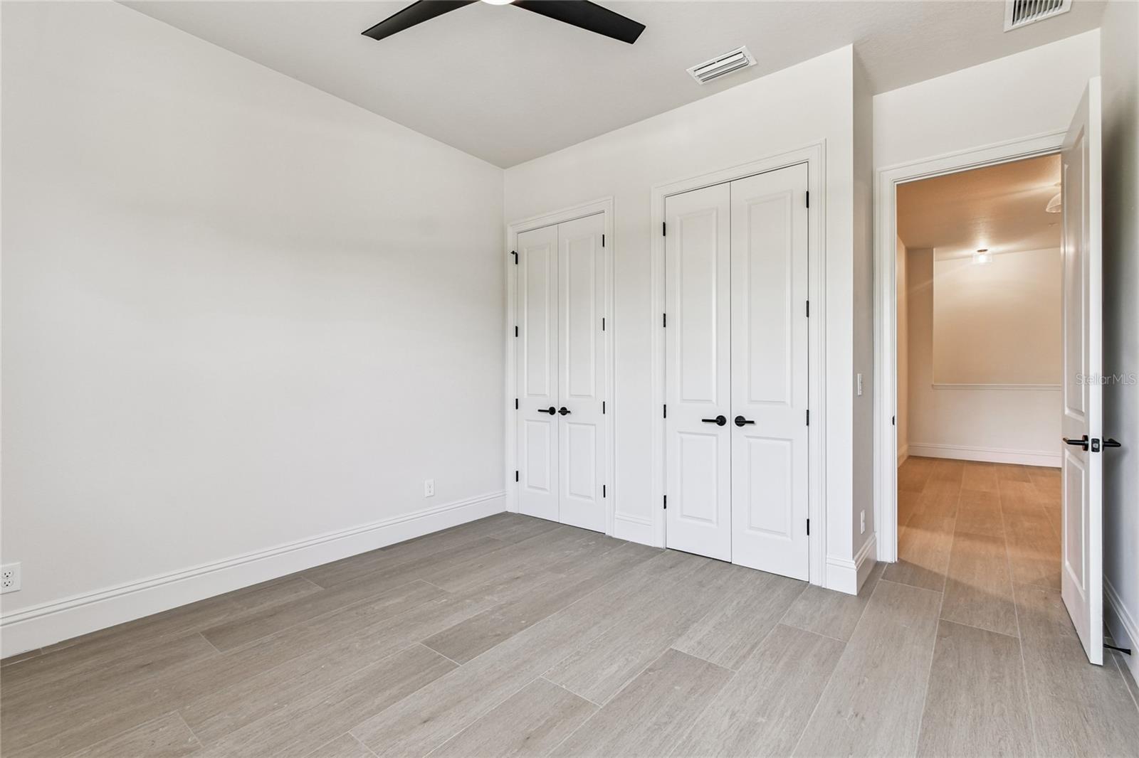 HIDDEN CREEK AT LAKEWOOD RANCH - Residential