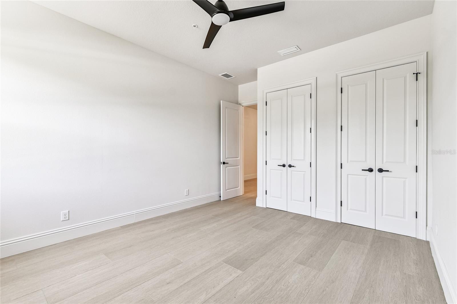 HIDDEN CREEK AT LAKEWOOD RANCH - Residential