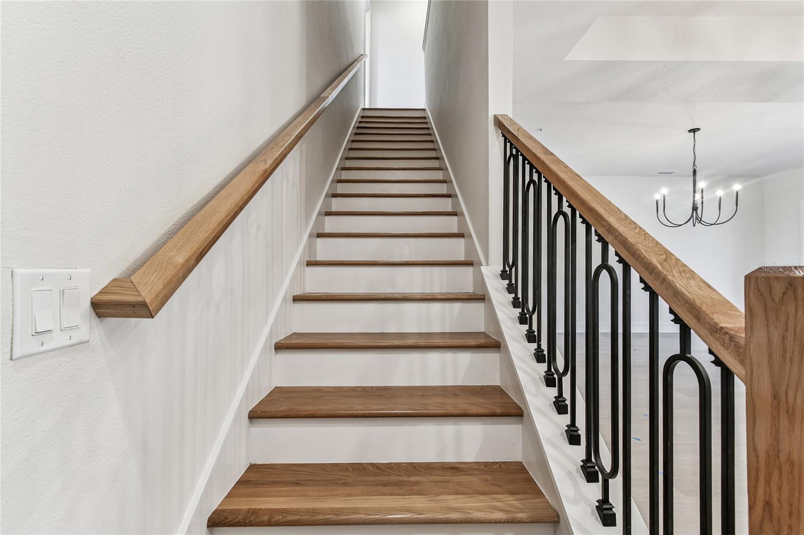 HIDDEN CREEK AT LAKEWOOD RANCH - Residential