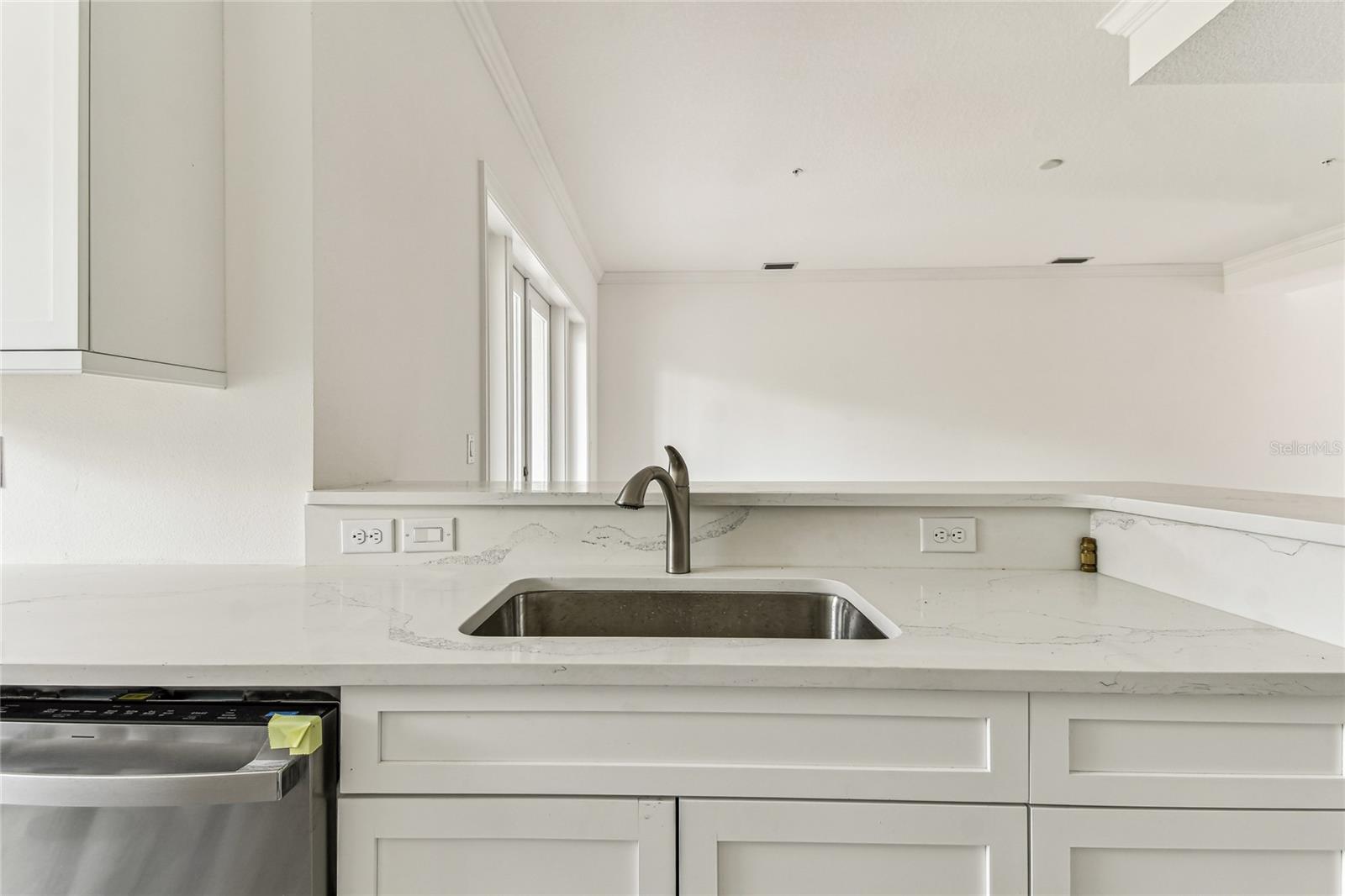 HIDDEN CREEK AT LAKEWOOD RANCH - Residential