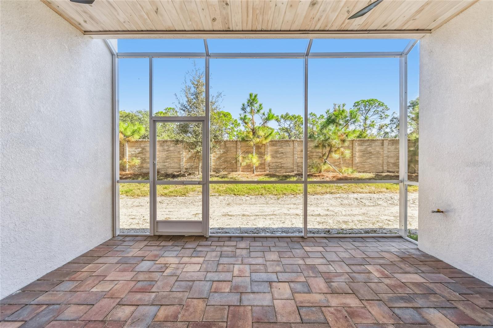 HIDDEN CREEK AT LAKEWOOD RANCH - Residential