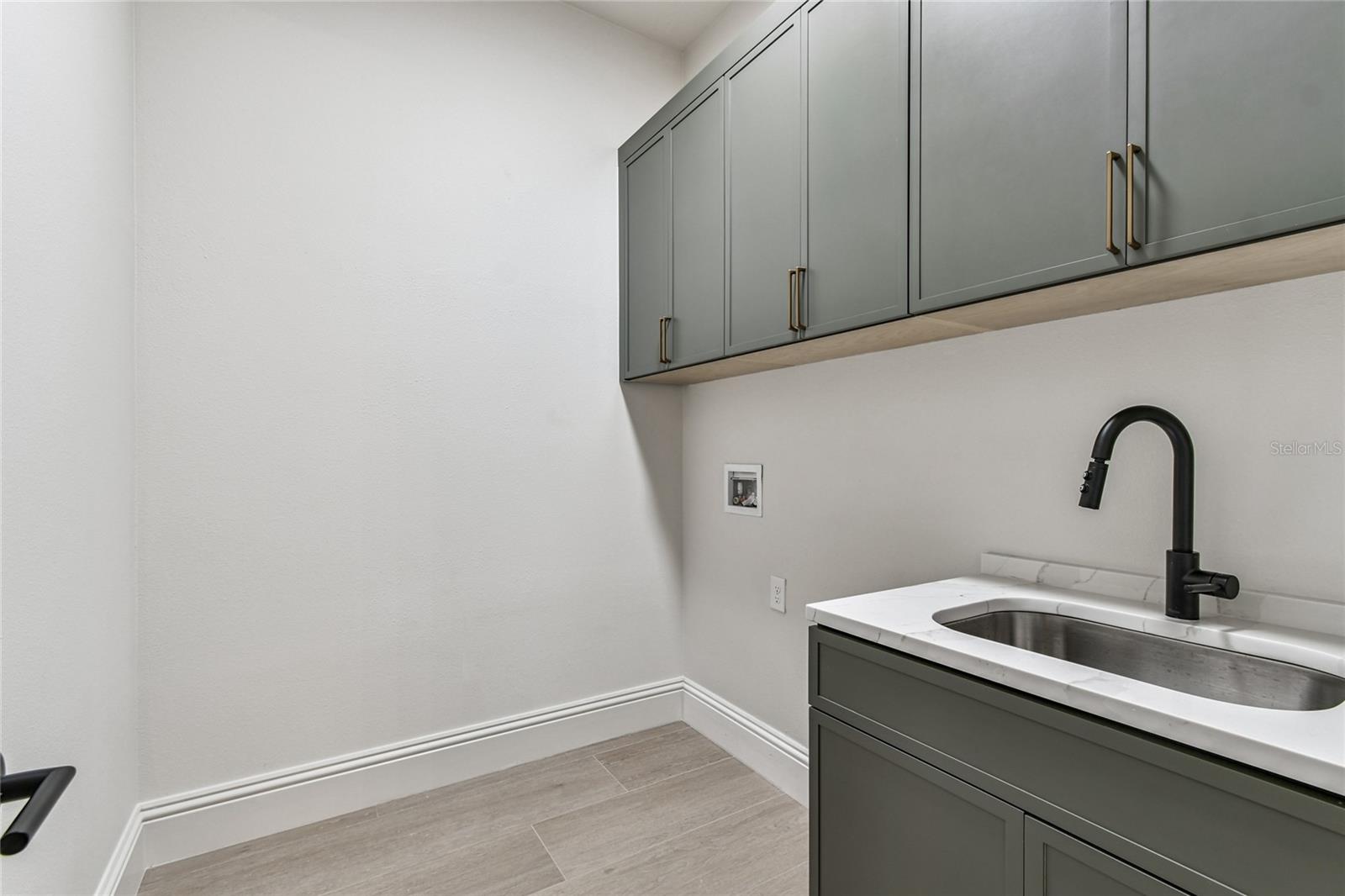 HIDDEN CREEK AT LAKEWOOD RANCH - Residential