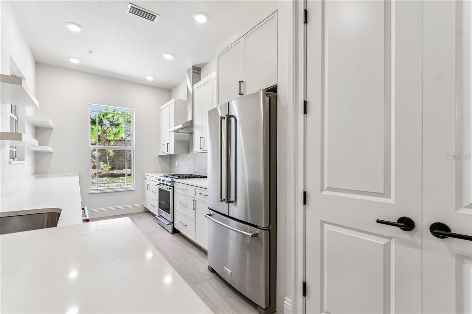 HIDDEN CREEK AT LAKEWOOD RANCH - Residential